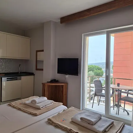 My Solmaz Çeşme