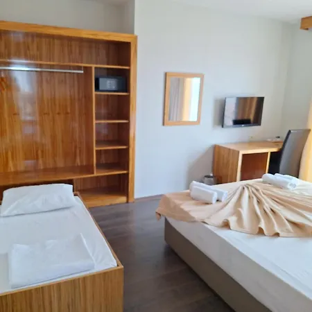 Hotel My Solmaz 3*