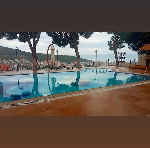 脉索尔马兹酒店 3* Çeşme