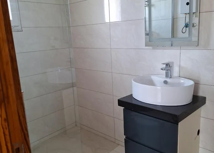 脉索尔马兹酒店 酒店