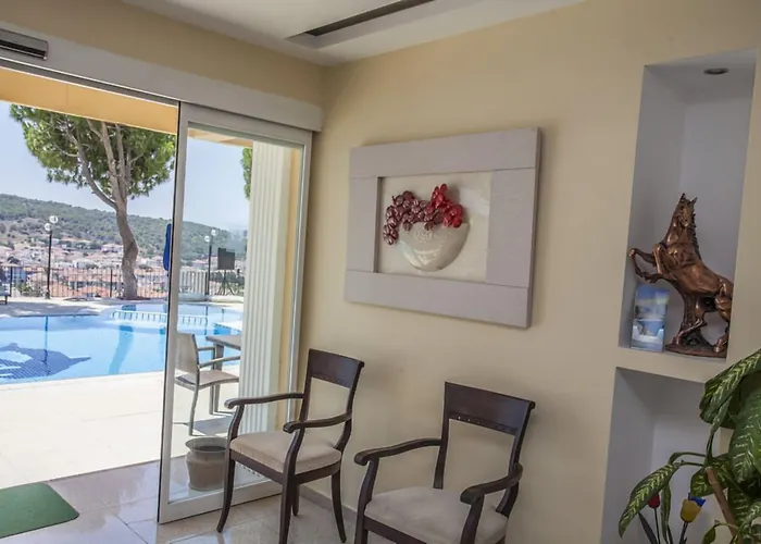 脉索尔马兹酒店 3* Çeşme