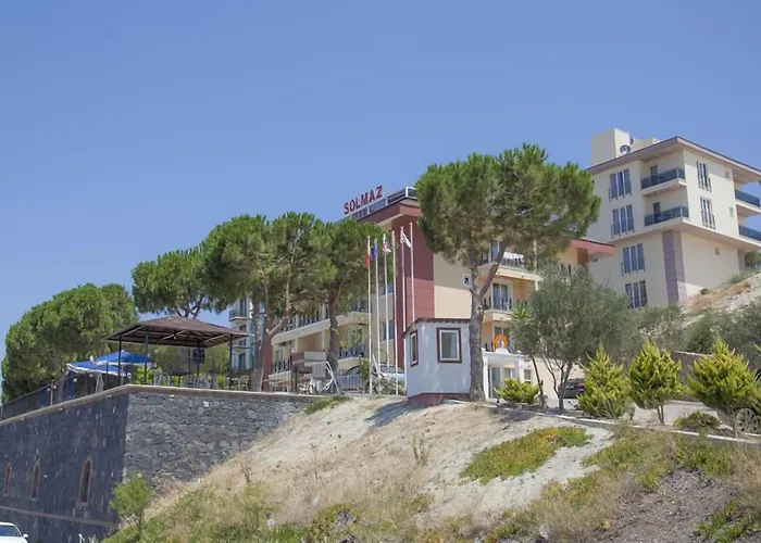 脉索尔马兹酒店 Çeşme